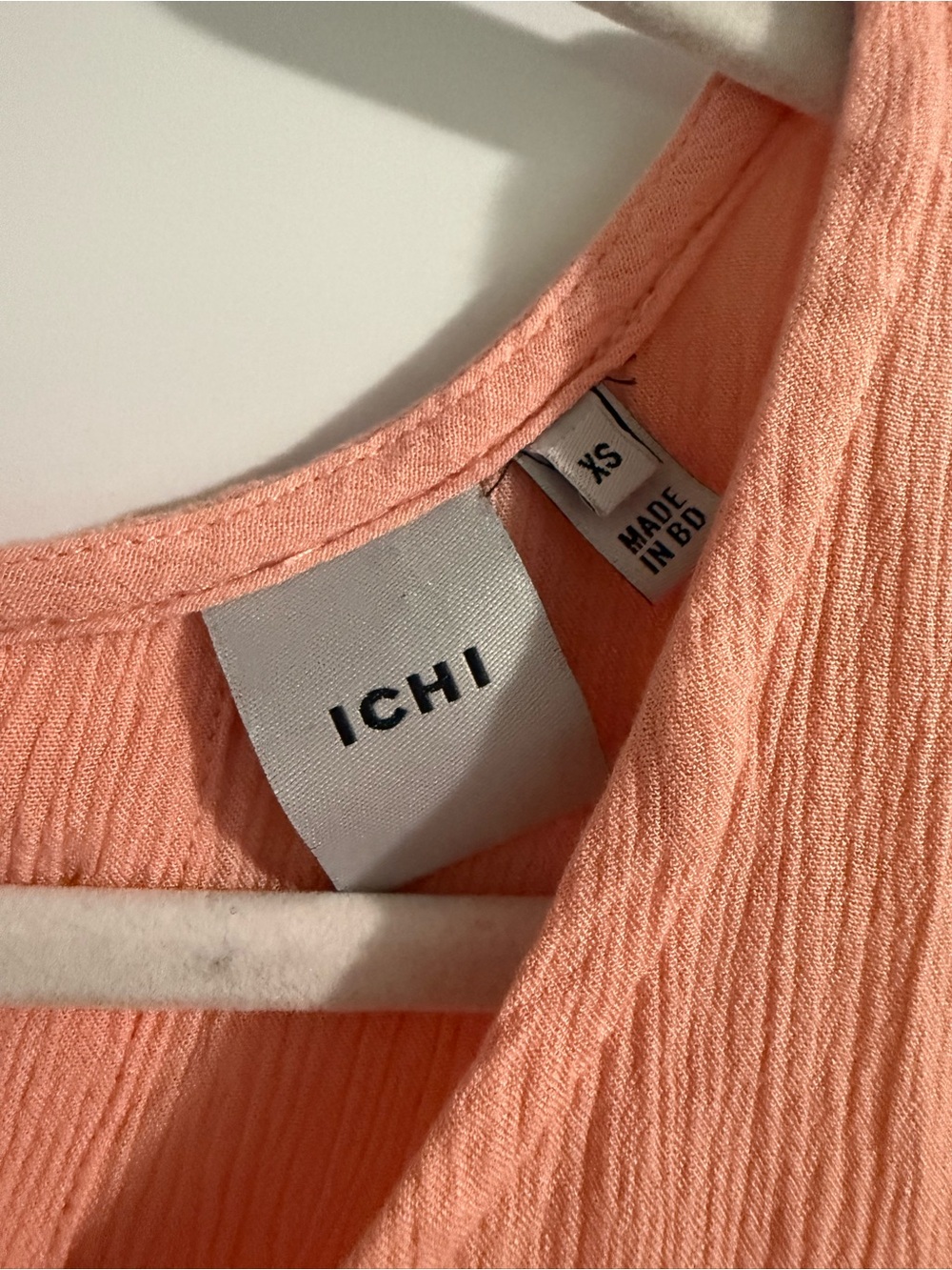 50. ICHI Coral Short-Sleeve Tee XS - Picture 2 of 5